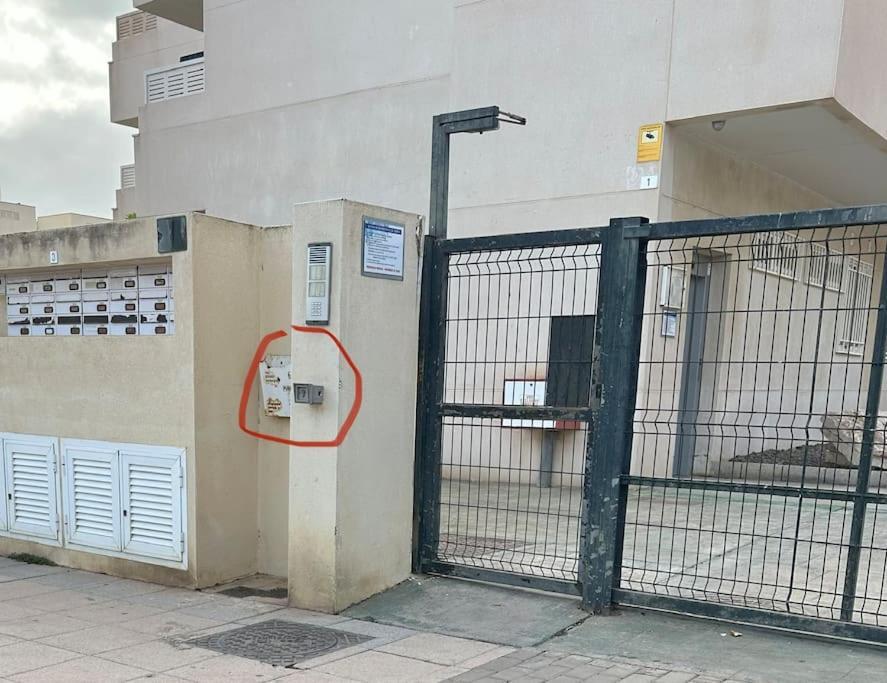 شقة Piso Familiar En El Toyo المرية المظهر الخارجي الصورة